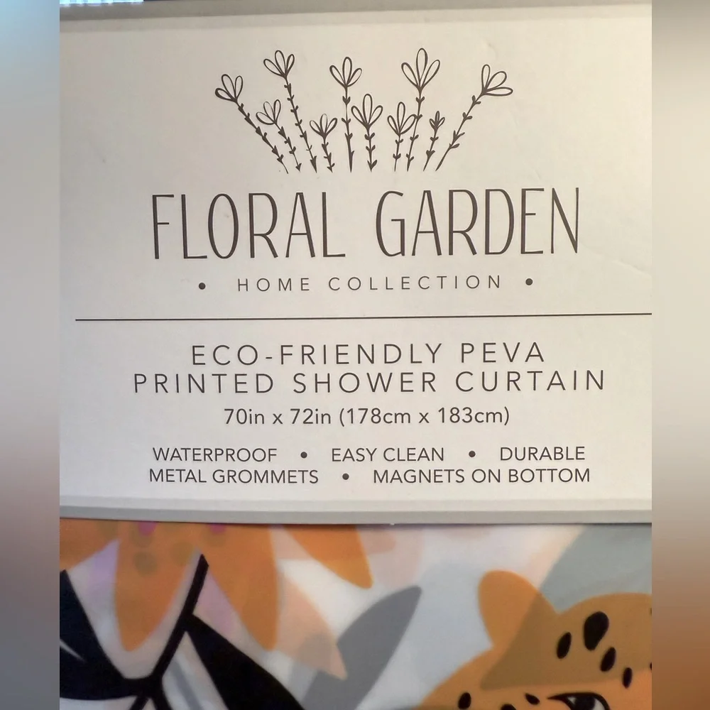 Floral Garden Home Collection NWT Stunning Floral Leopard PEVA Shower Curtain